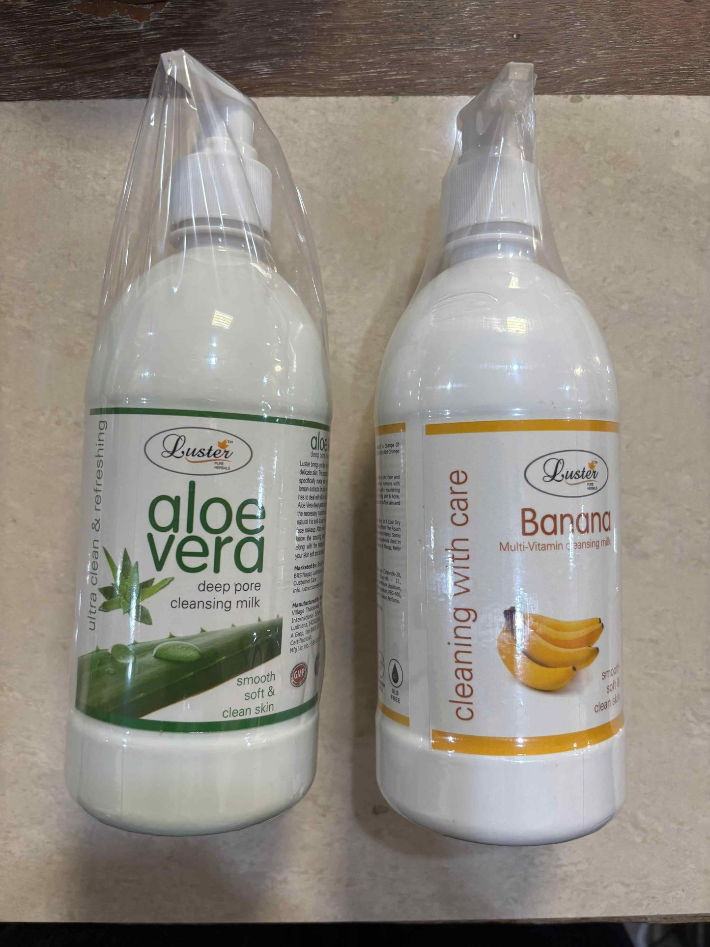 Banana and Aloe vera Cleansing Milk 500 ML (Pack of 2 )